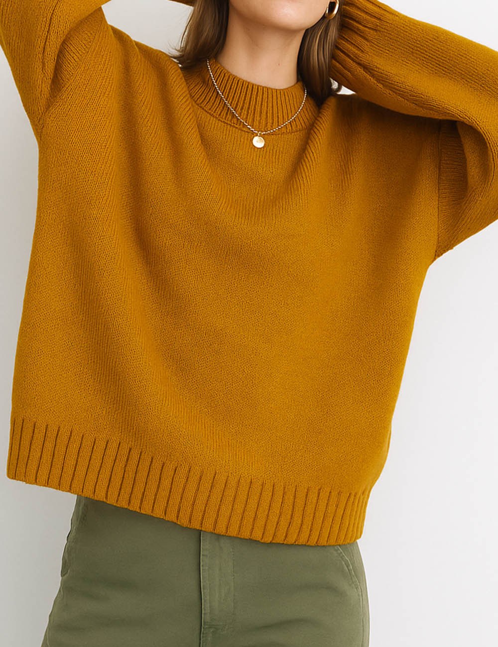 Ladies Round Neck Ribbed Hem Pullover Knit Sweater
