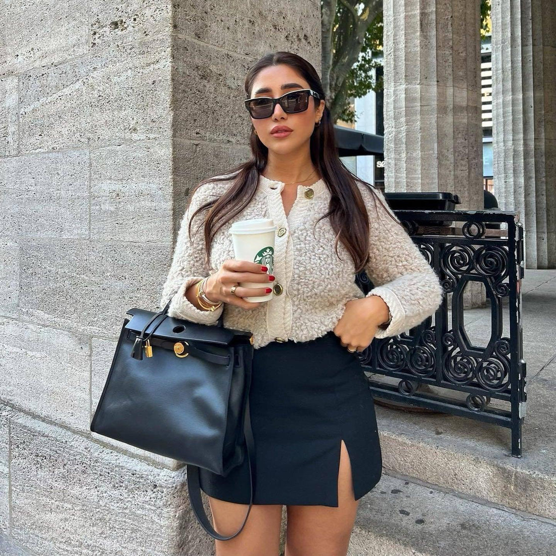 Ladies Chic Round Neck Long Sleeves Knit Jacket B62822