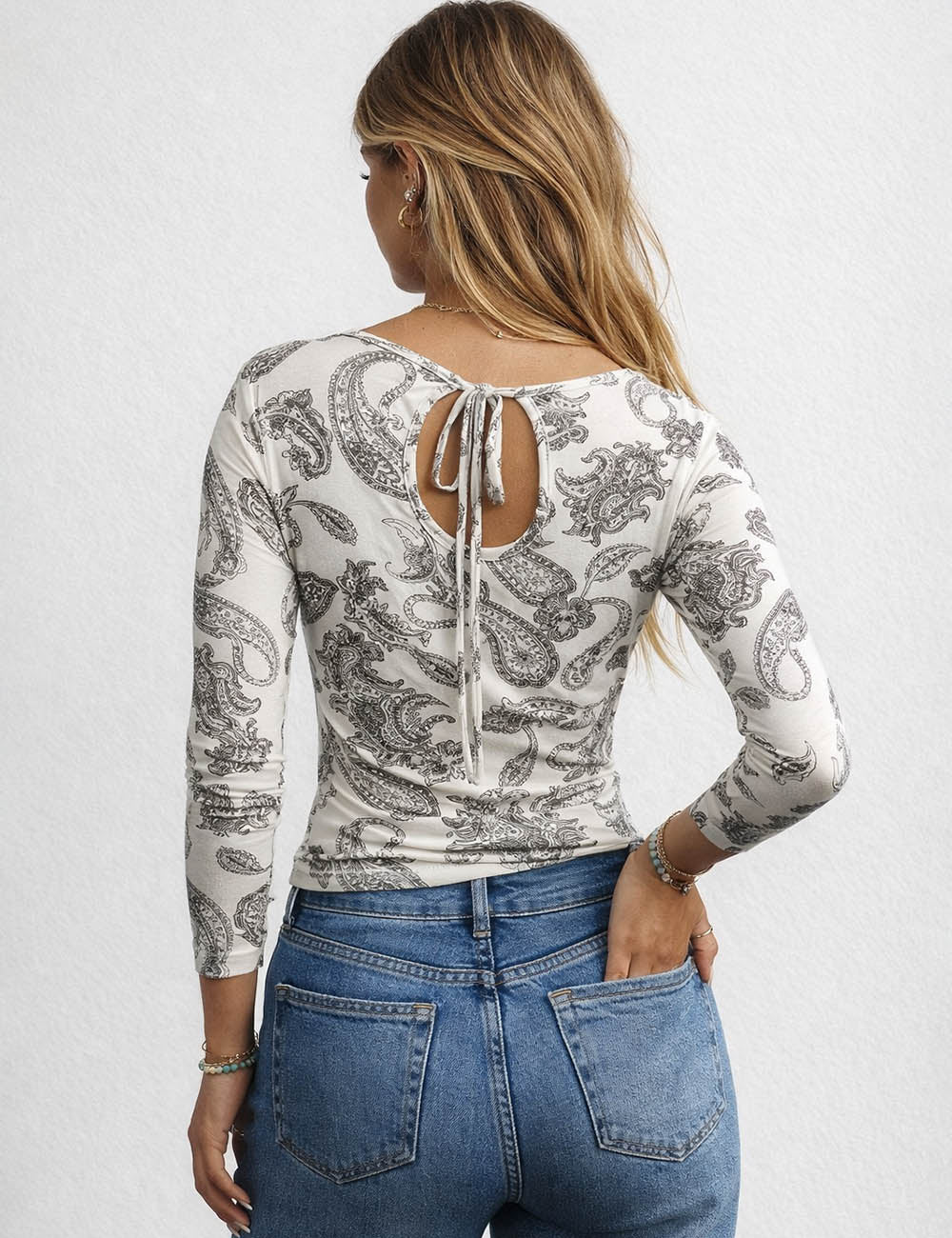 Ladies Paisley Print Round Neck Long Sleeves Layering Top