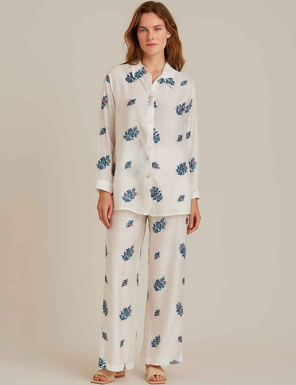 Ladies Floral Embroidery Turndown Collar Top & Pants Set
