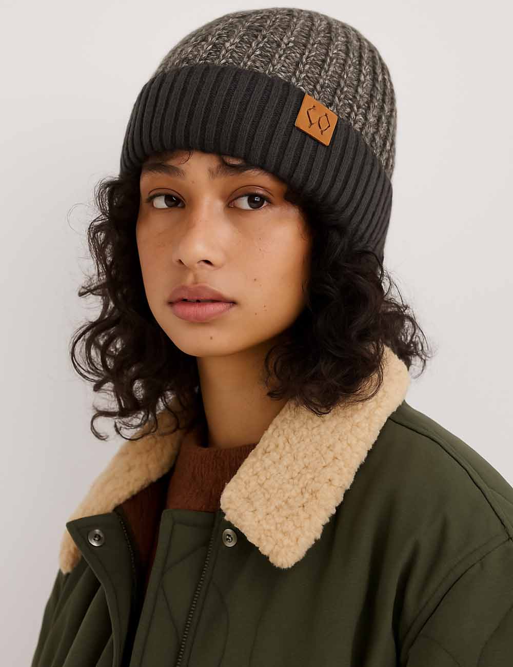 Ladies Cozy Fleece Lining Patch Folded Hem Knit Hat