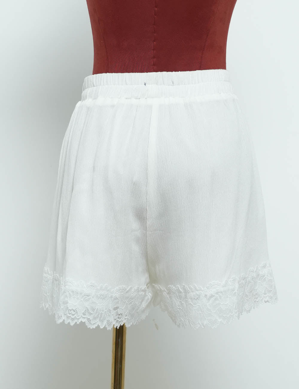 Ladies Boho Cozy Wide Leg Lace Hemline Shorts