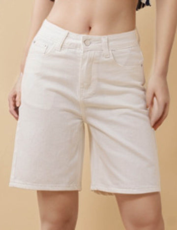 Ladies Classical Button Pocket Straight Leg Denim Shorts