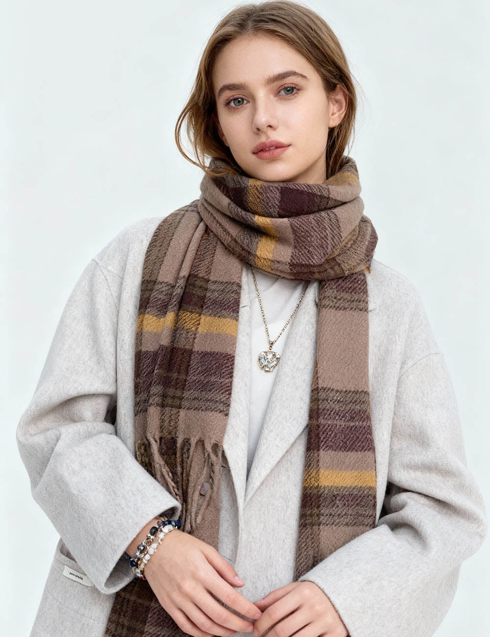 Ladies Vintage Plaid Tassel Hem Knit Scarf