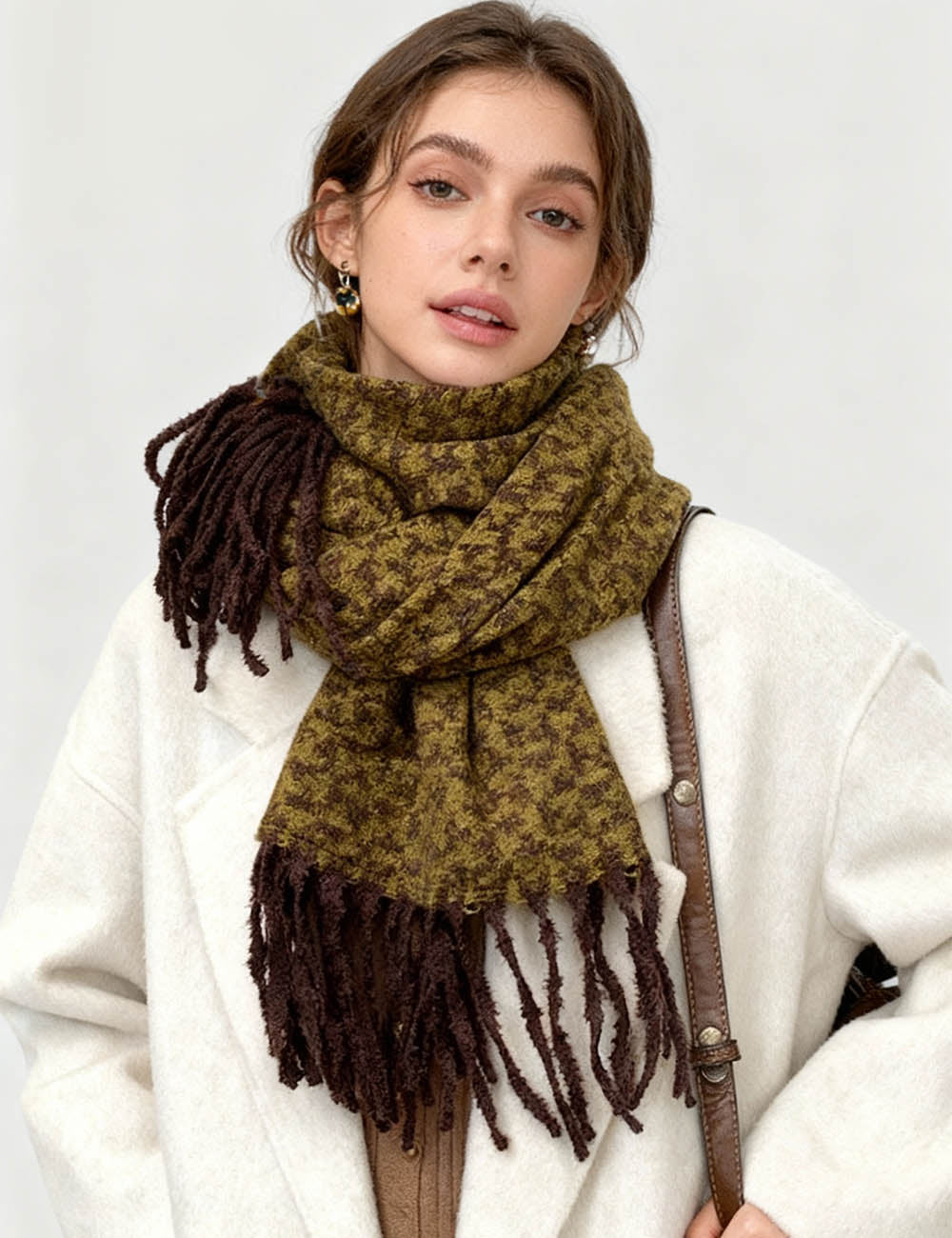 Ladies Vintage Floral Jacquard Fringe Oblong Knit Scarf