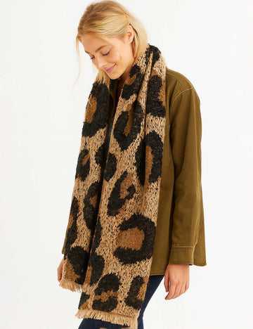 Ladies Leopard Pattern Tassel Hem Knit Scarf