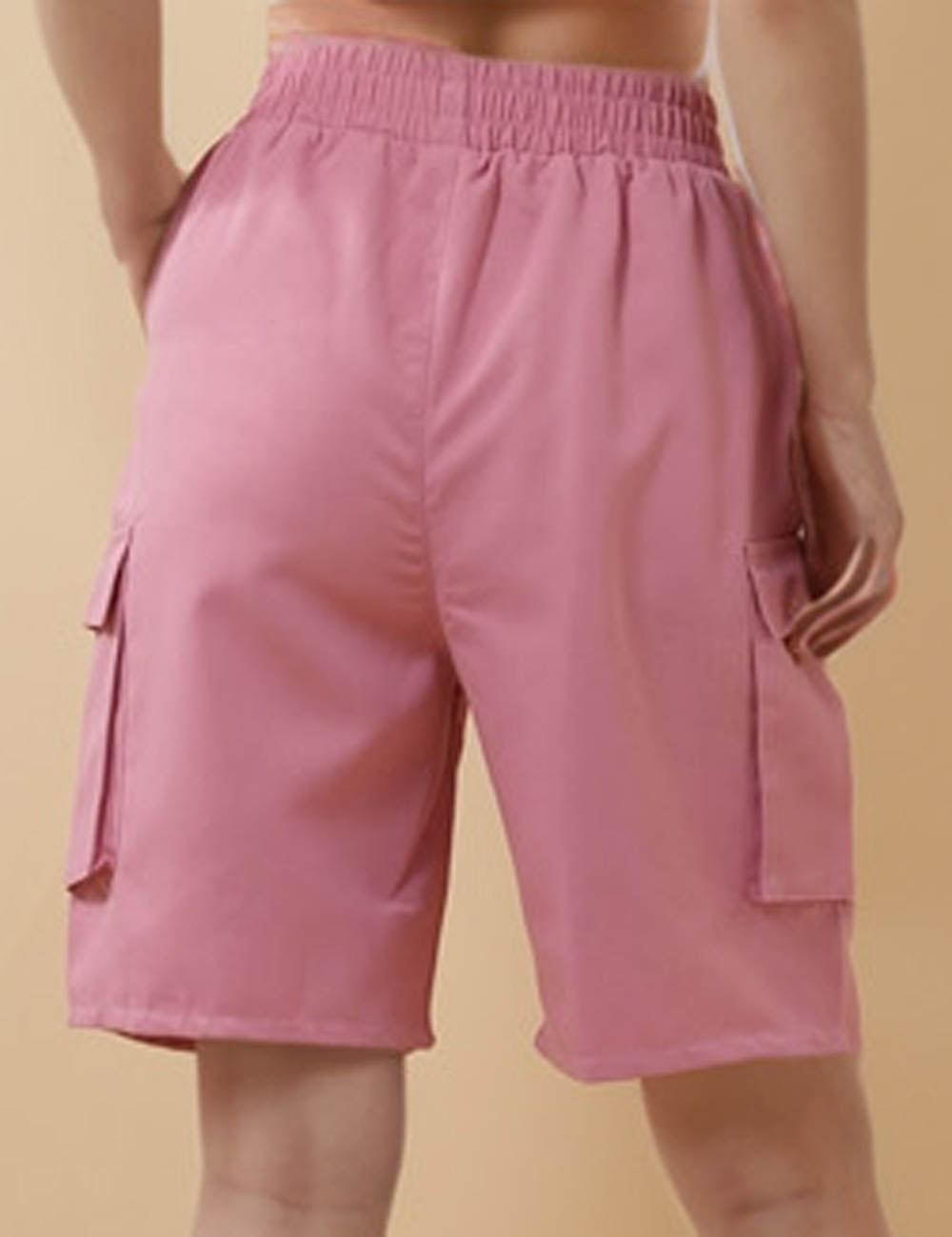 Ladies Solid Color Elastic Waist Pocket Shorts