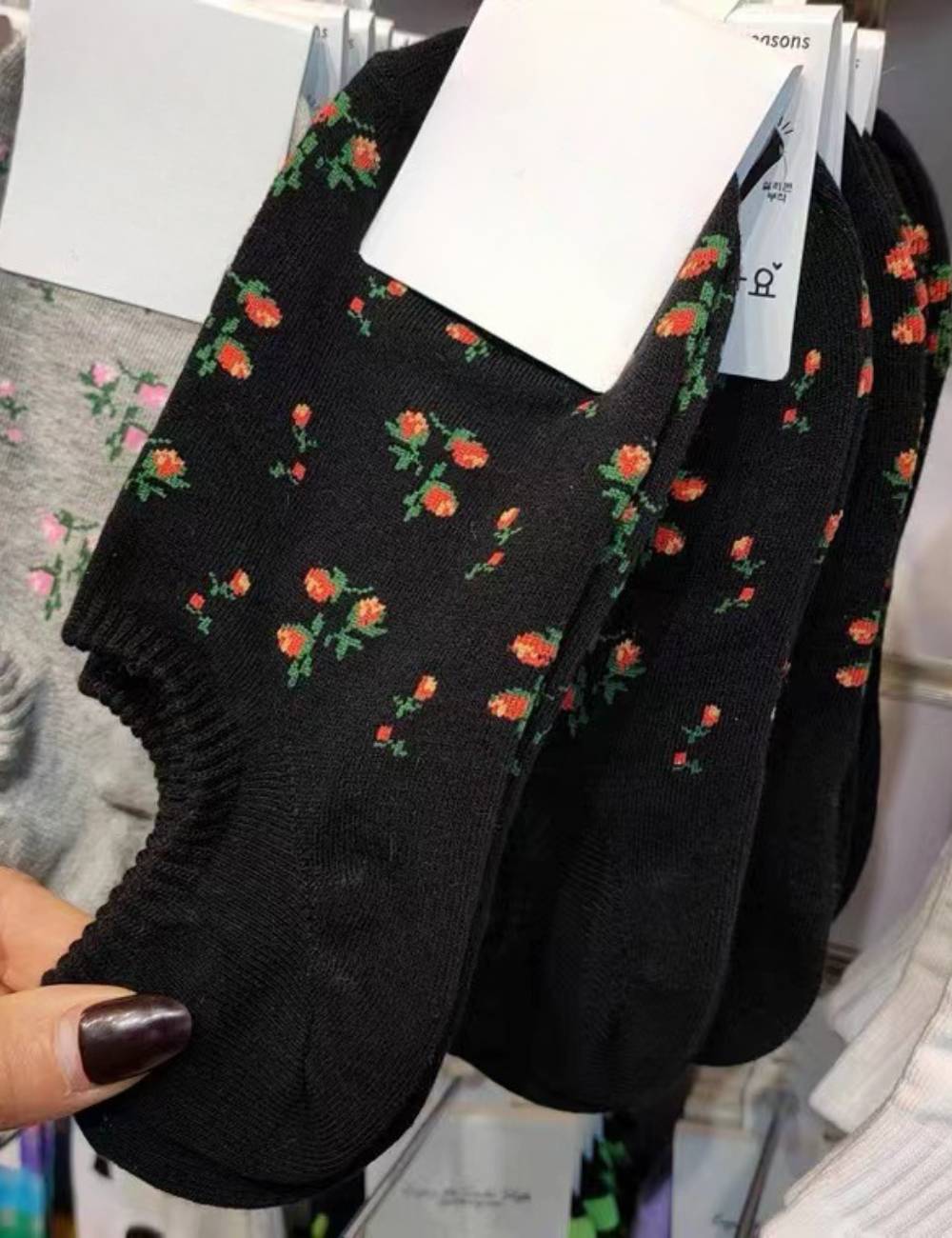 Ladies Small Floral Knit Boat Socks SKAS50022