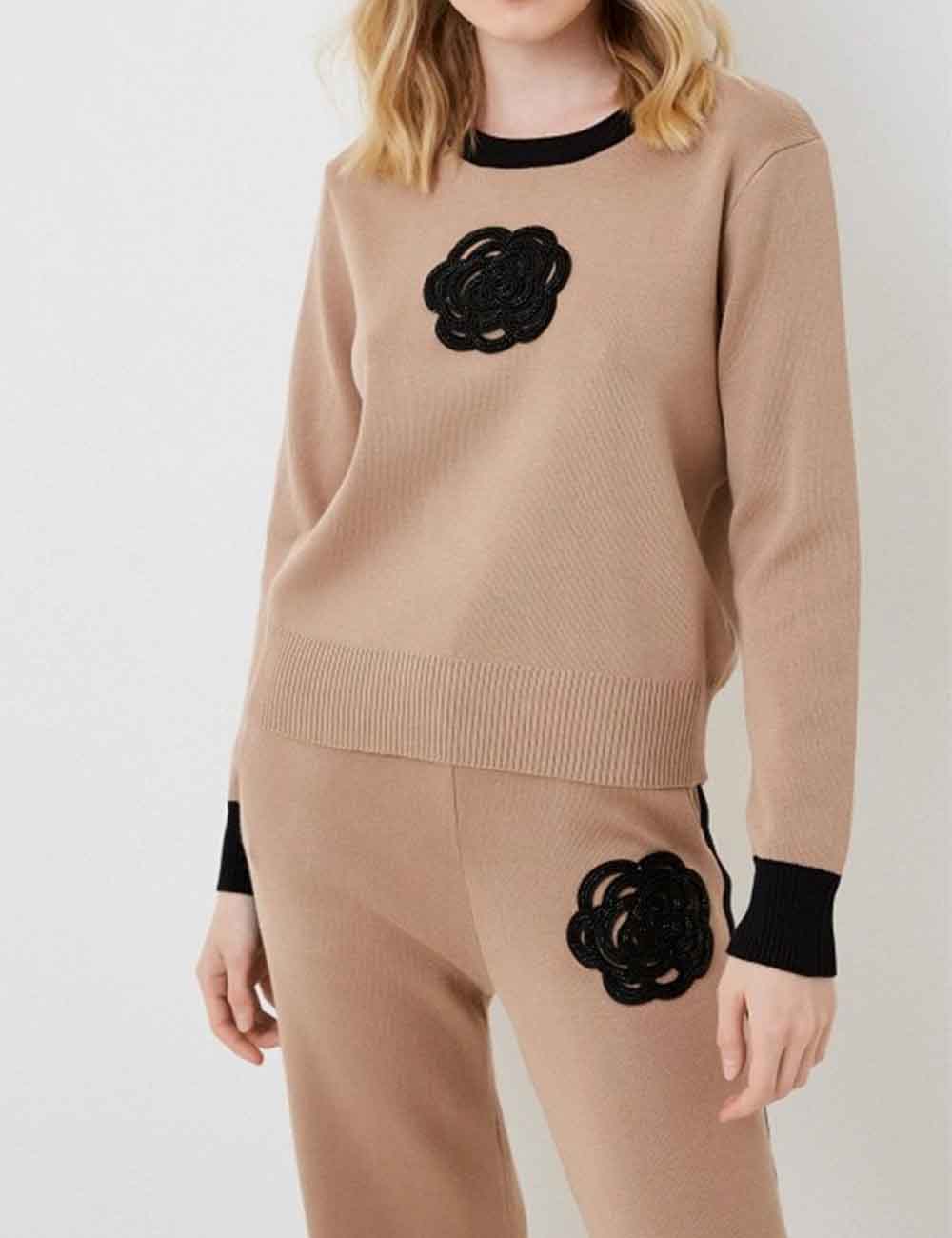 Ladies Color Block Flower Knit Top & Pants Set