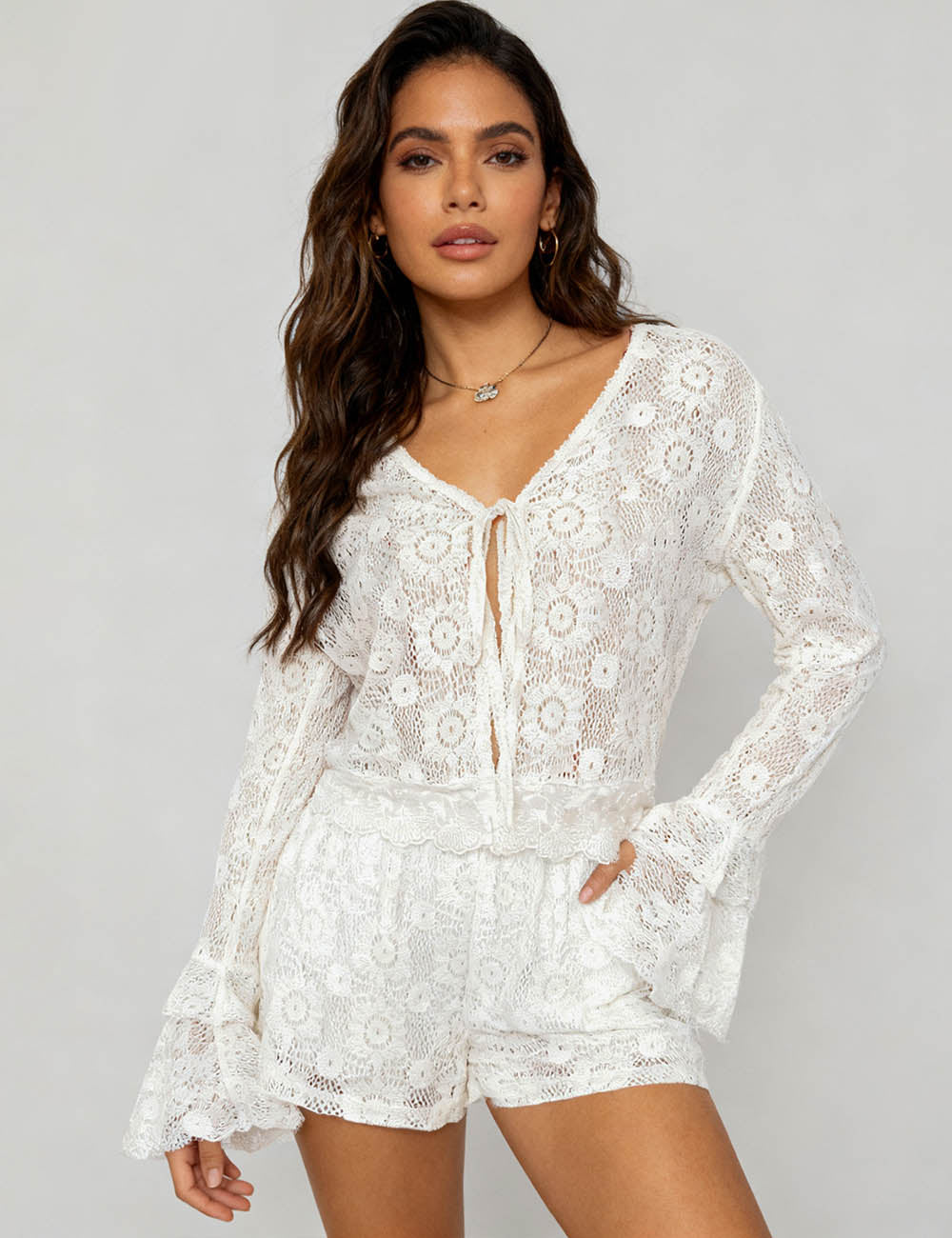 Ladies Floral Hollow Out Lace Hem Knit Top & Shorts Set