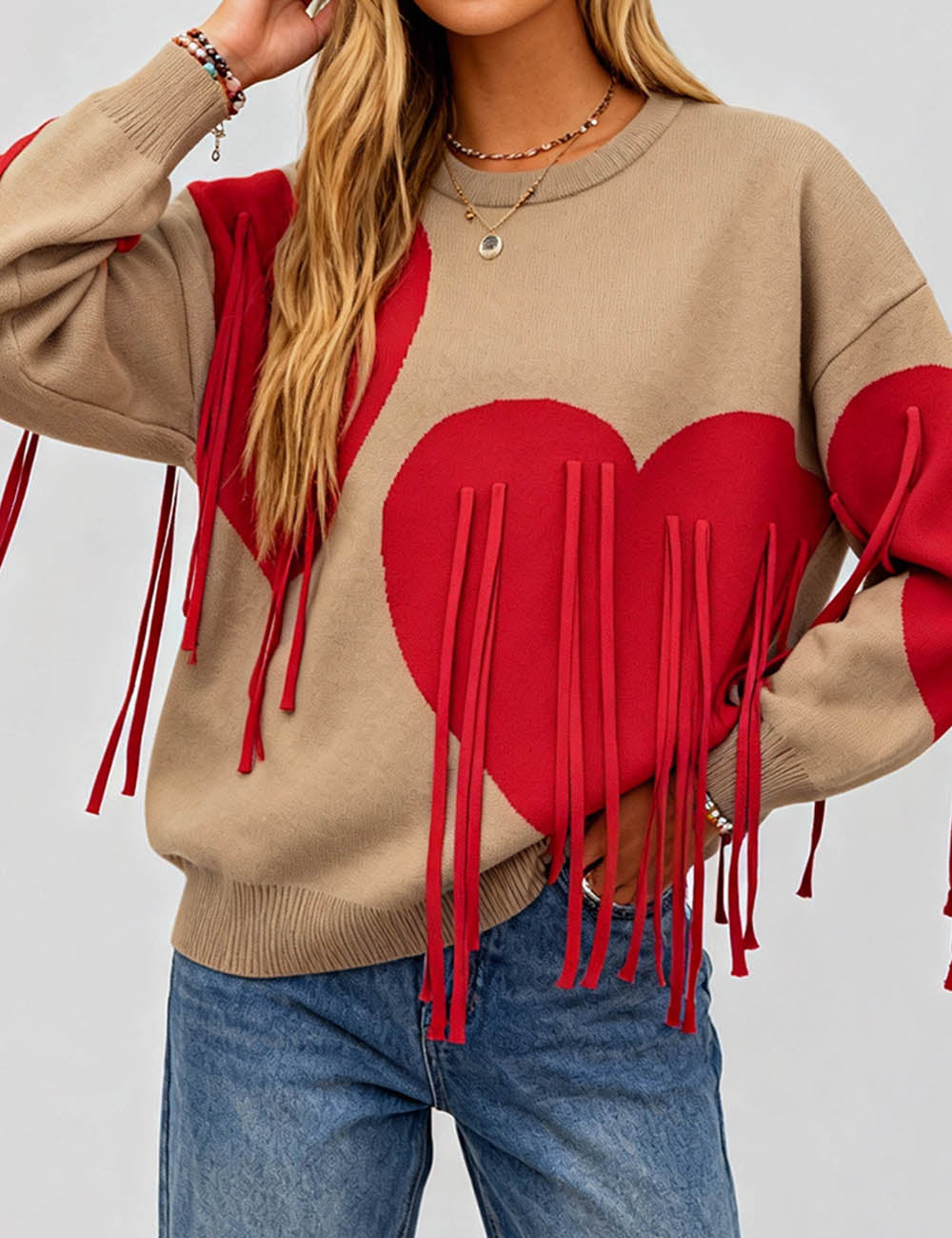 Ladies Valentine‘s Heart Pattern Round Neck Tassel Sweater