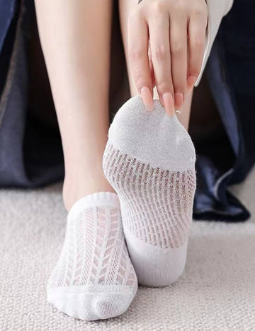 Ladies Hollow Out Knit Boat Socks SKAS50008