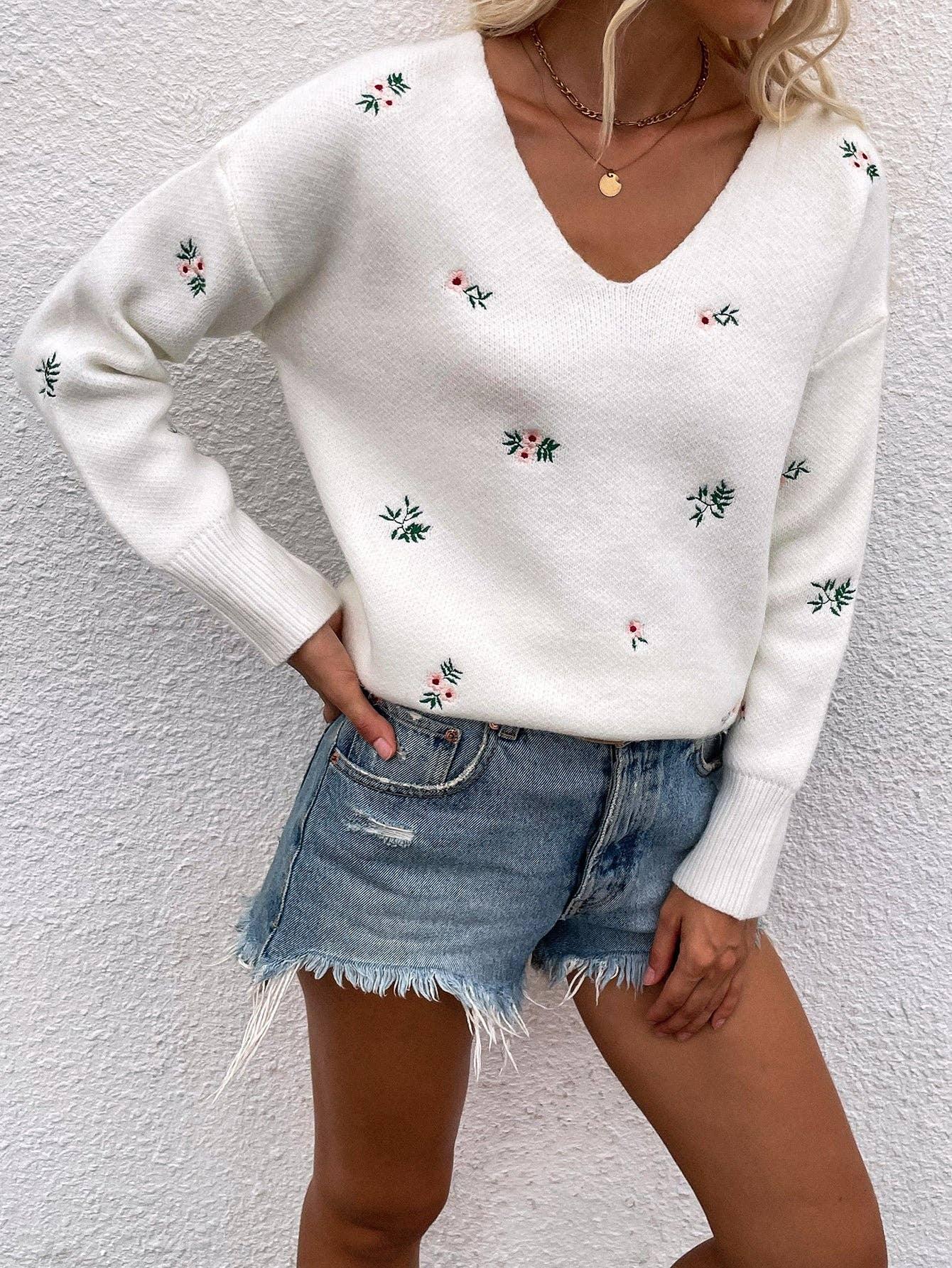Ladies Flower Embroidery V-Neck Sweater E2201 - SWEETKAMA