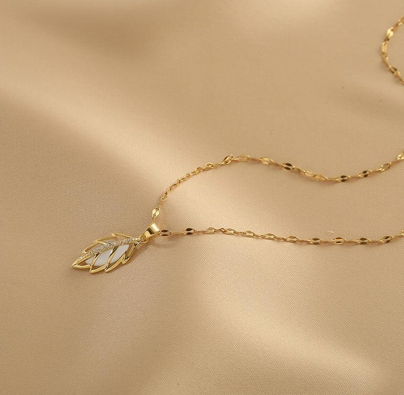 Ladies Lux Golden Leaf Pendant Necklace SKAJ024 - SWEETKAMA