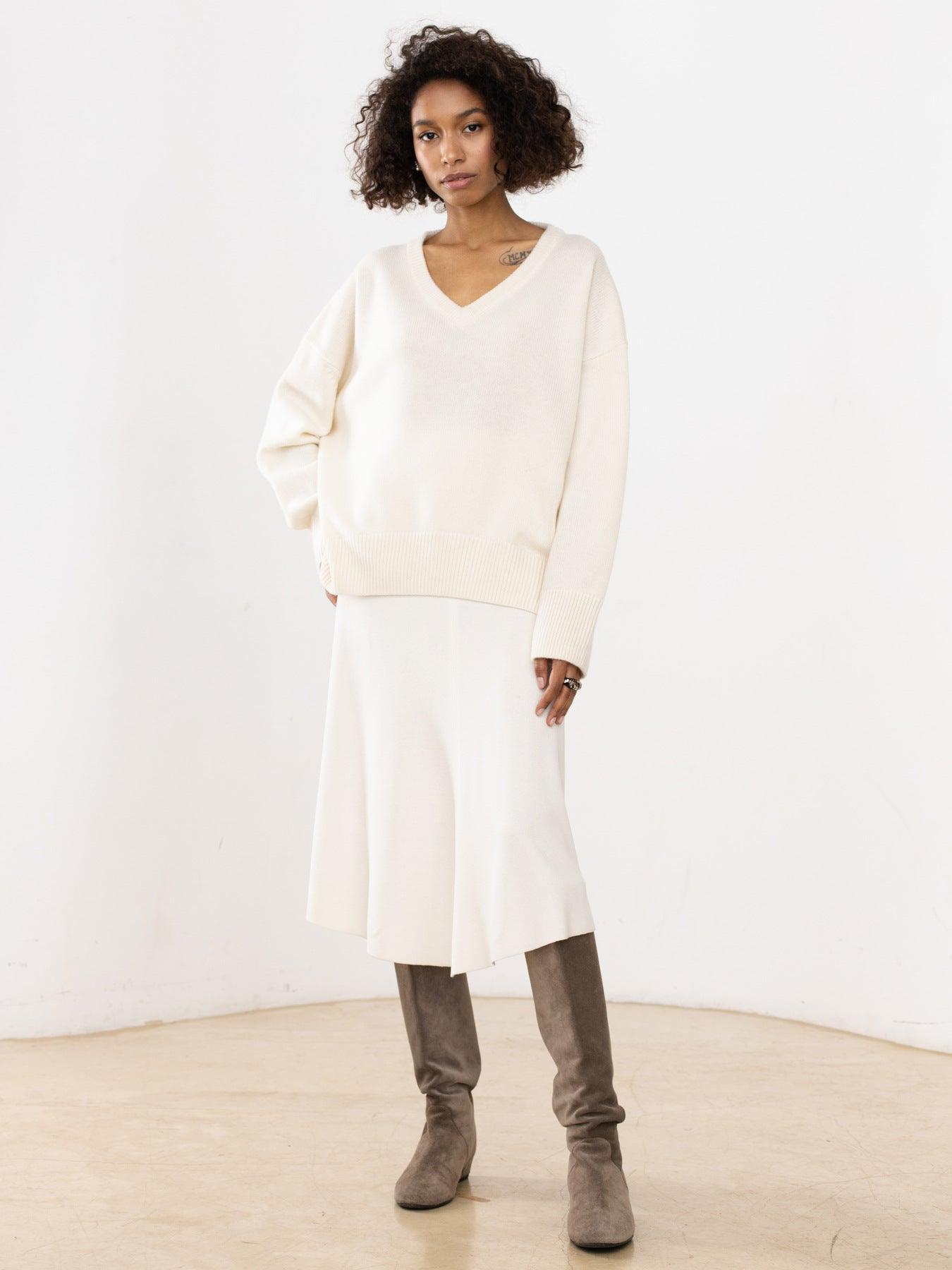 Ladies Solid Color V Neck Knit Sweater 015 - SWEETKAMA