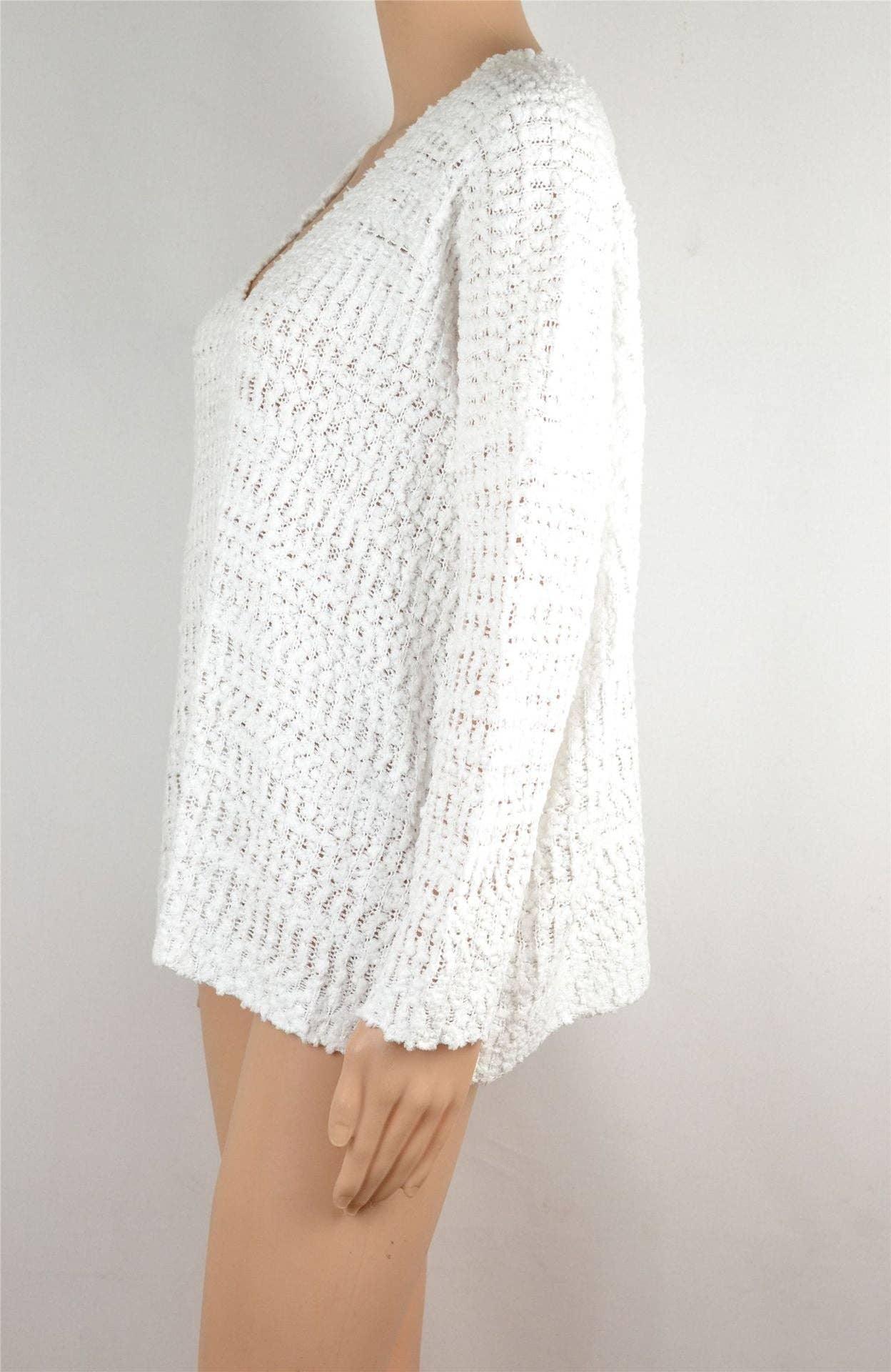 Ladies Solid Long Sleeves V-Neck Hollow Out Top T3034 - SWEETKAMA
