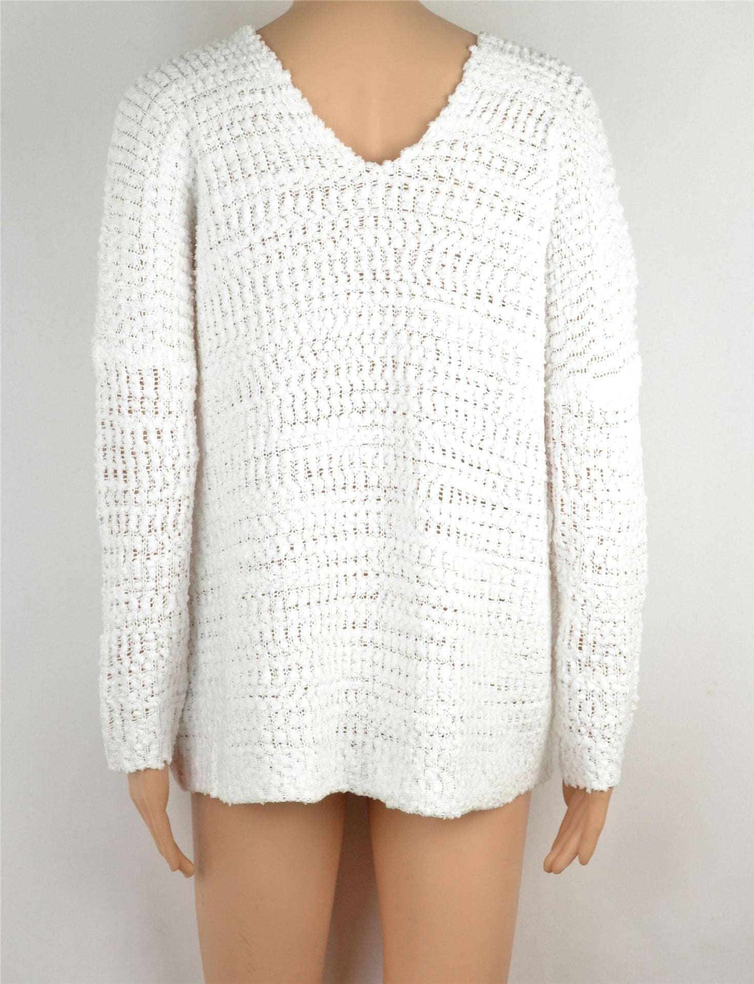 Ladies Solid Long Sleeves V-Neck Hollow Out Top T3034 - SWEETKAMA