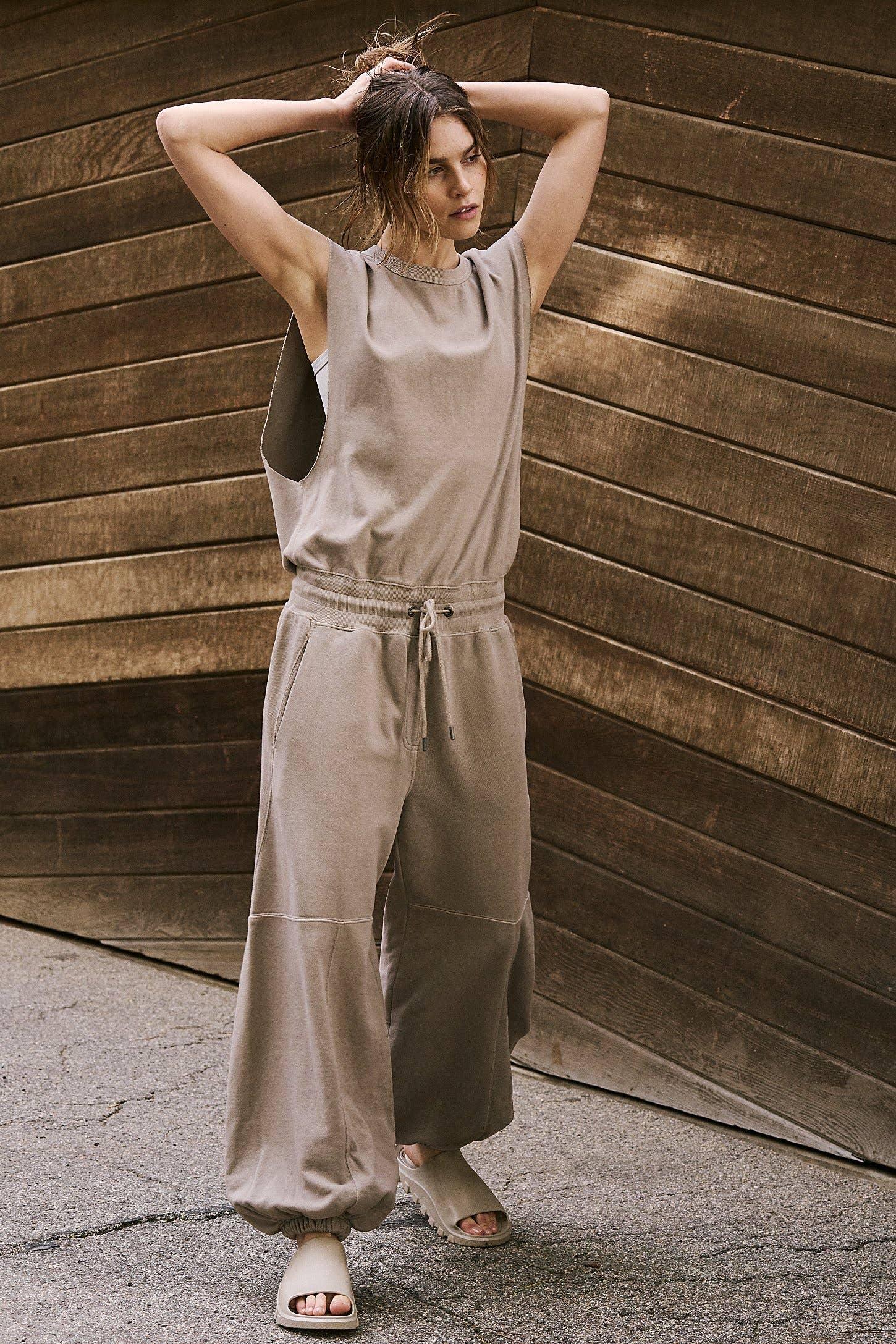 Ladies Solid Overalls Sleevess Backless Jumpsuit 897 - SWEETKAMA