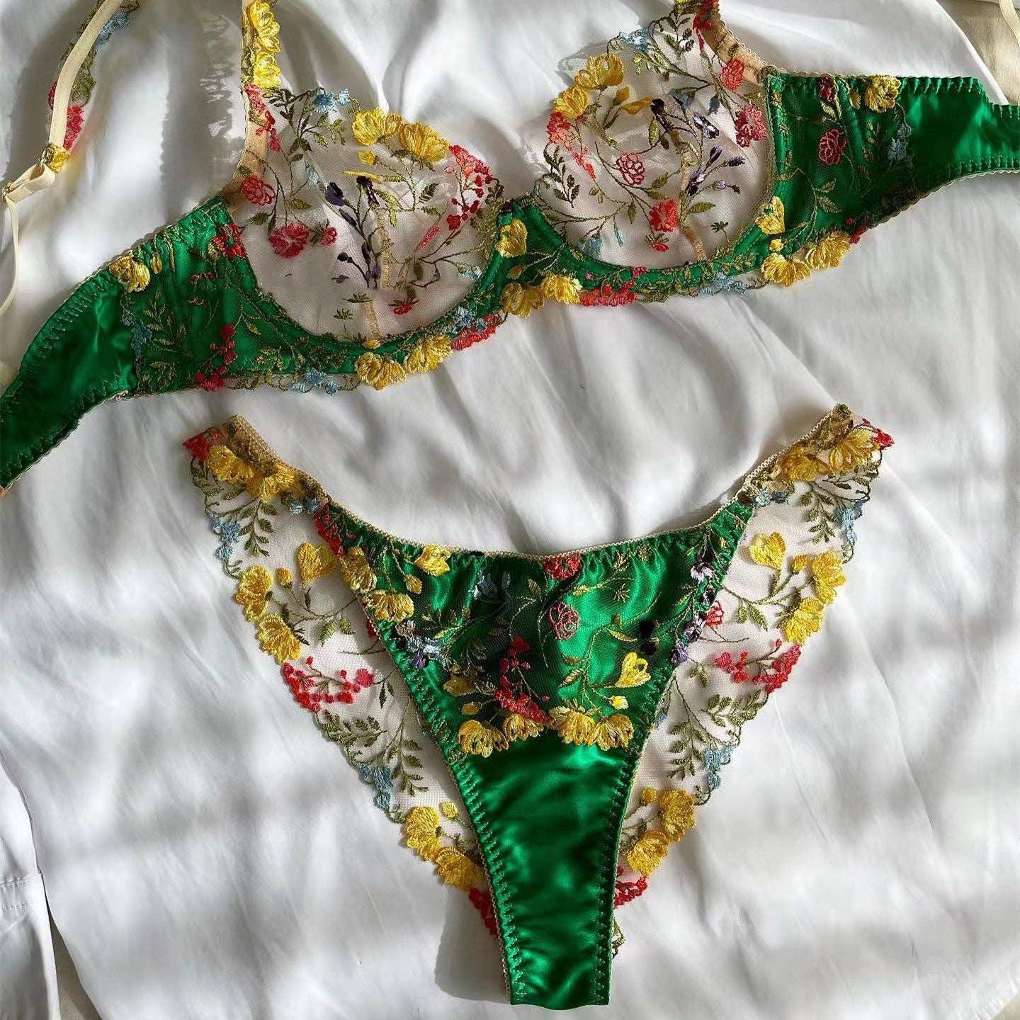 Sexy Ladies Floral Embroidery Lingerie Set R1129A - SWEETKAMA