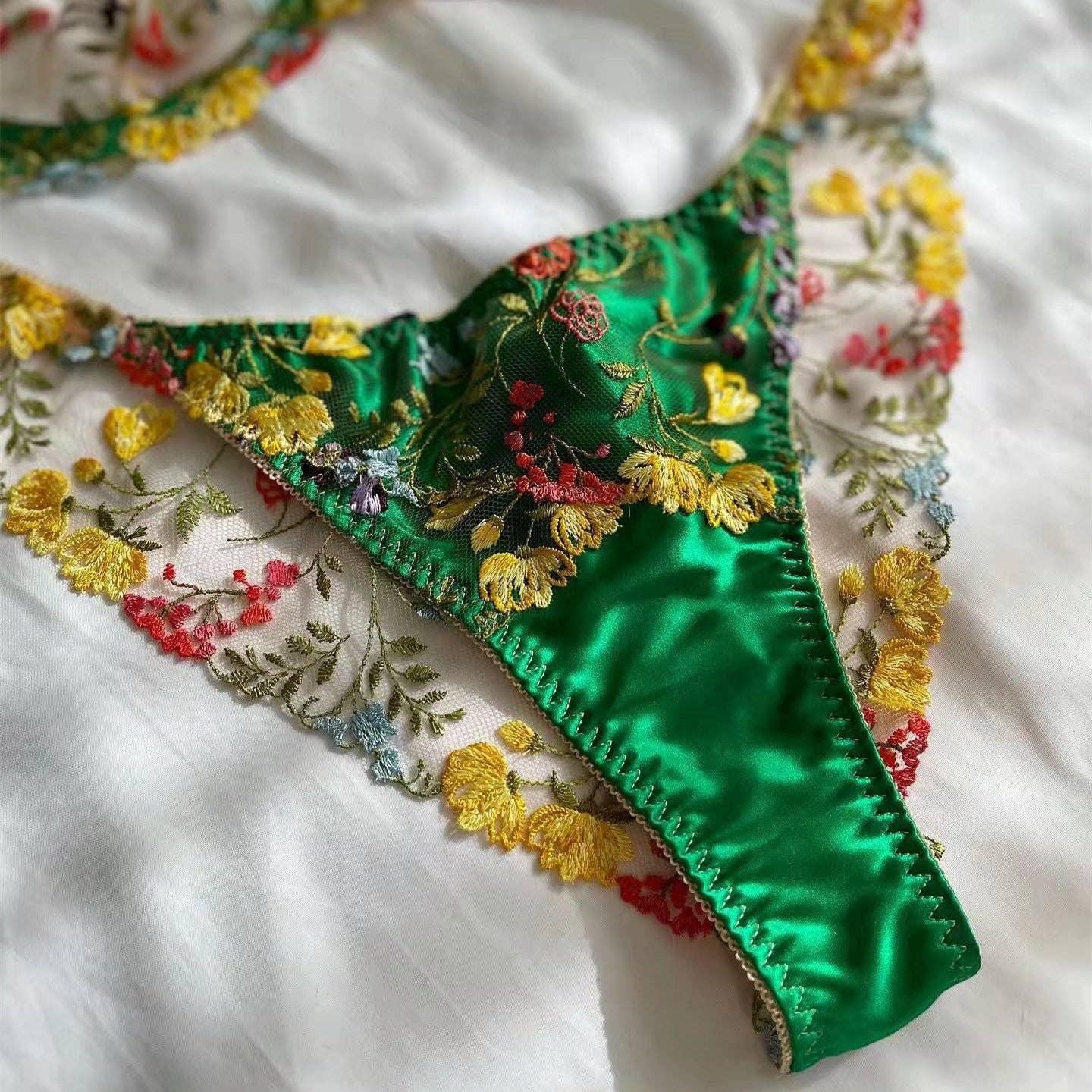 Sexy Ladies Floral Embroidery Lingerie Set R1129A - SWEETKAMA