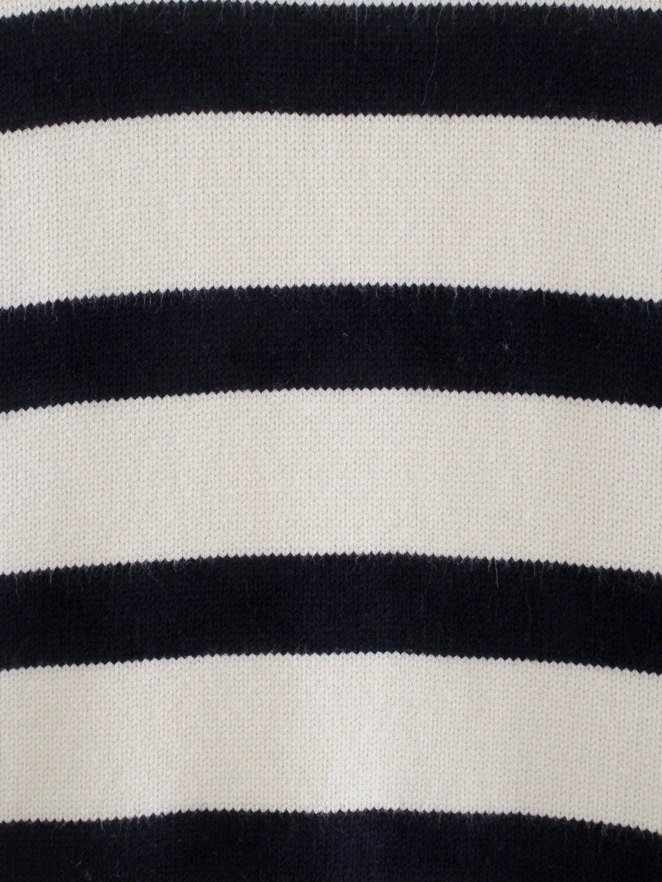 Stripe Long Sleeves Round Neck Women Daily Sweater A8LS217 - SWEETKAMA